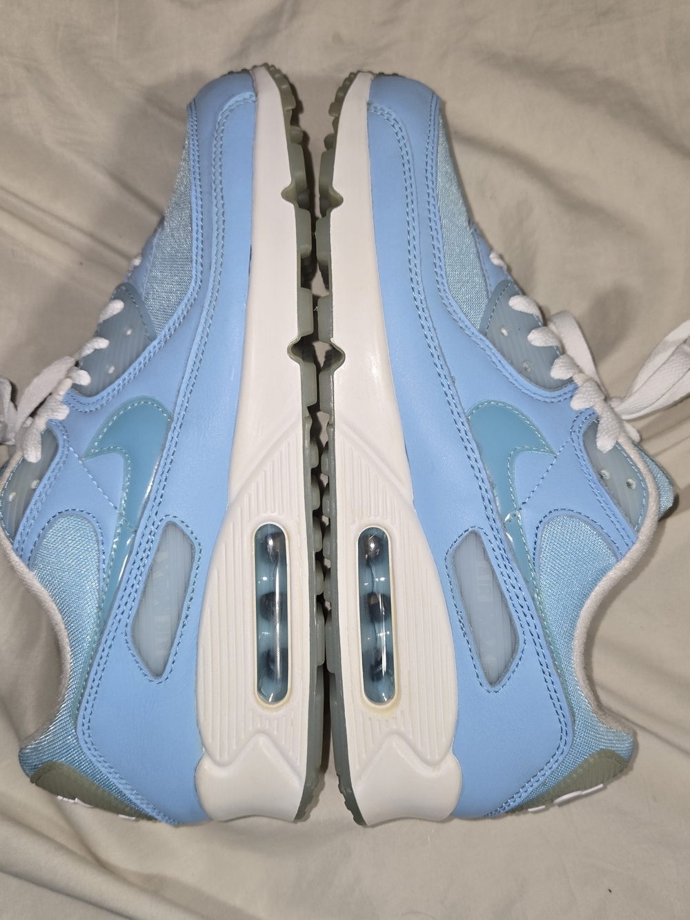 Nike Air Max 90 “Ocean Bliss” – Men’s 9.5 (Worn Once)